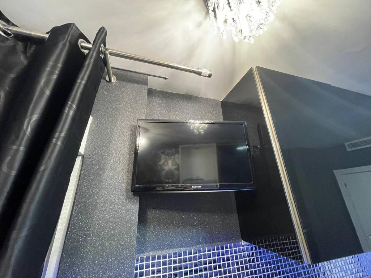 Luxury Room En Madrid Exterior photo