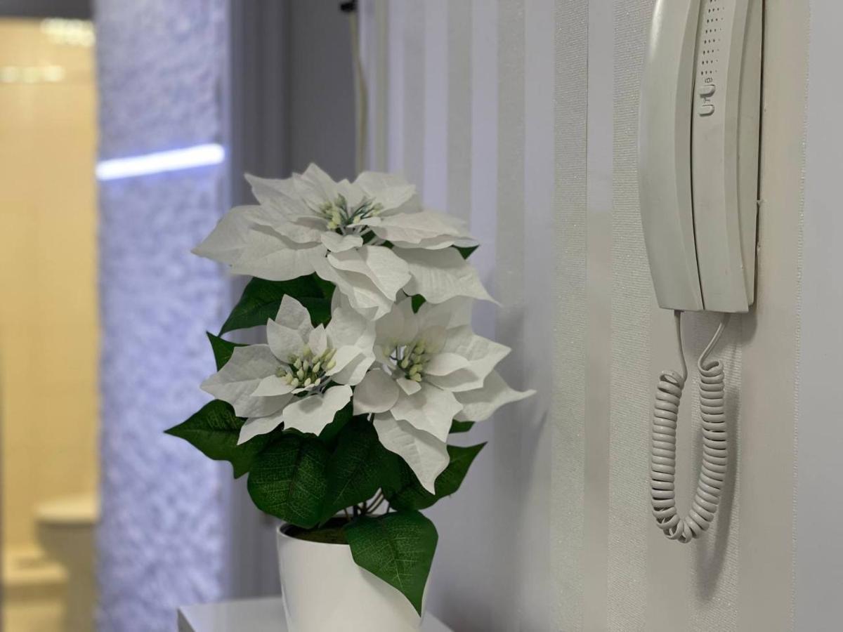 Luxury Room En Madrid Exterior photo