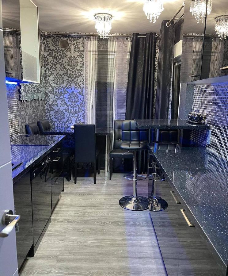 Luxury Room En Madrid Exterior photo